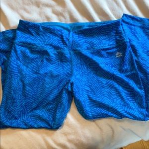 RBX Perform workout capris, size XL